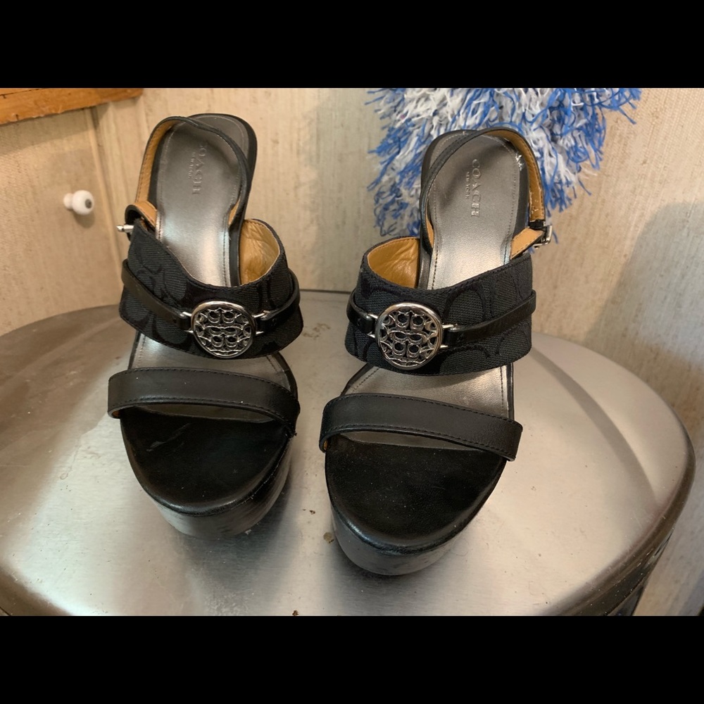 Coach sz. 8b wedges. Like new!